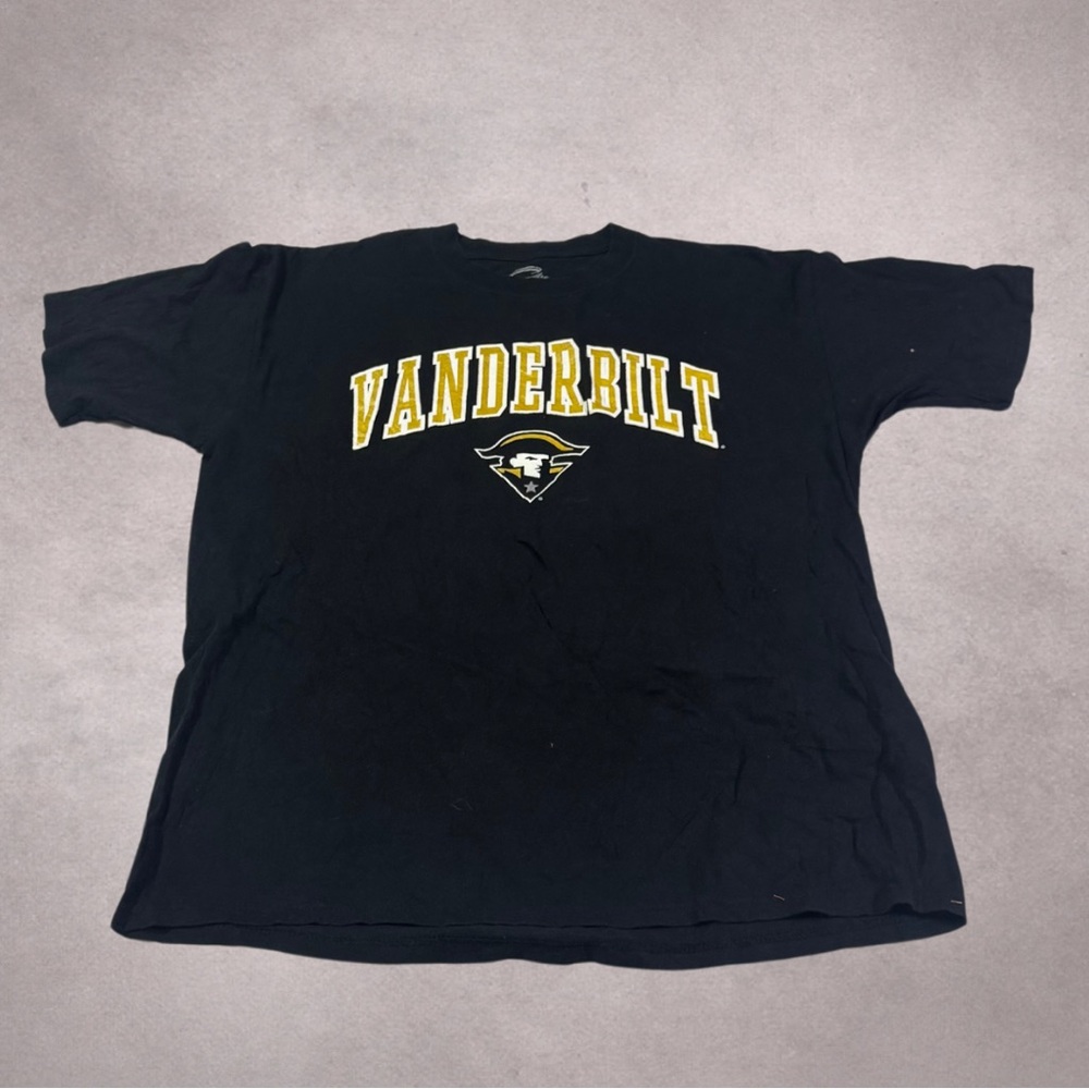 Vanderbilt T-shirt size XL
